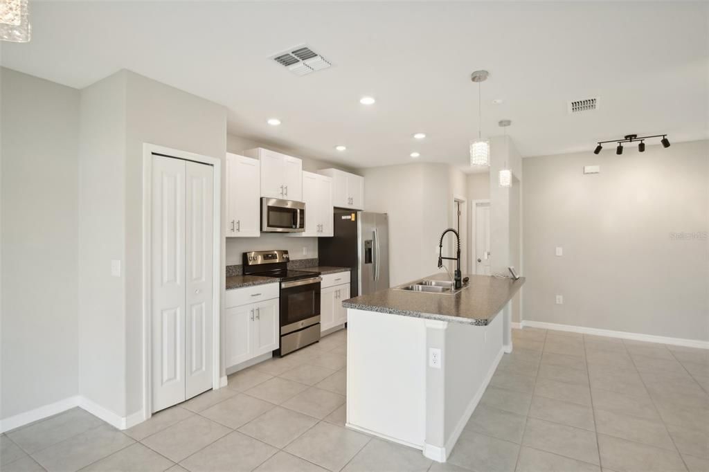 For Sale: $419,399 (4 beds, 2 baths, 1805 Square Feet)