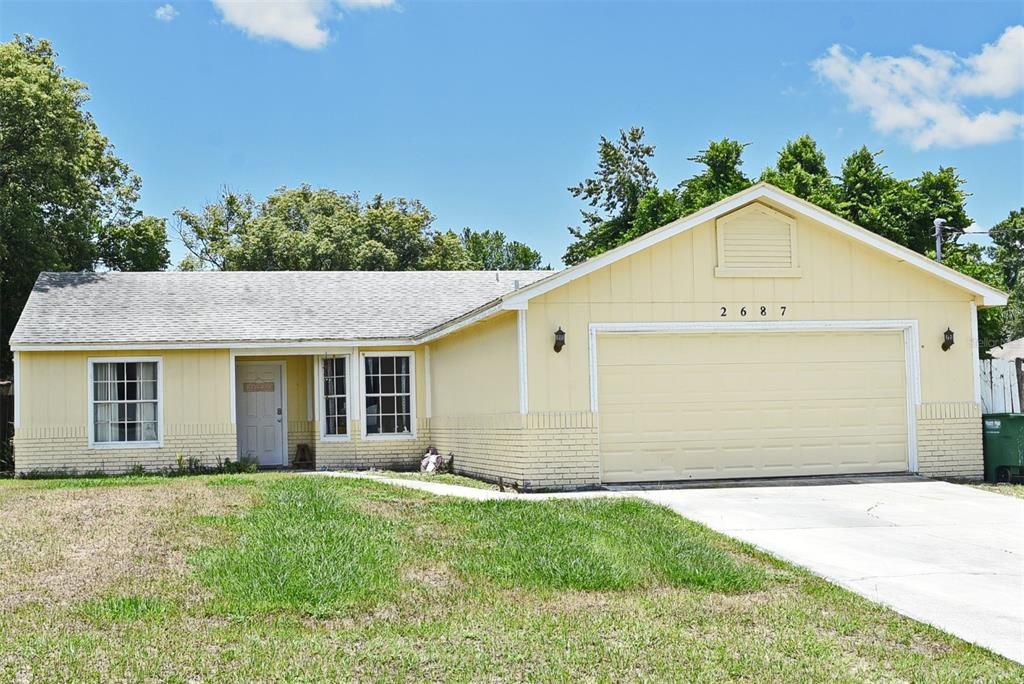 For Sale: $289,900 (3 beds, 2 baths, 1216 Square Feet)