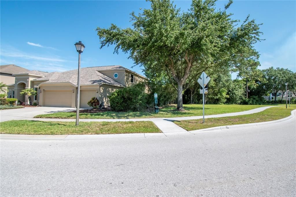 Corner homesite