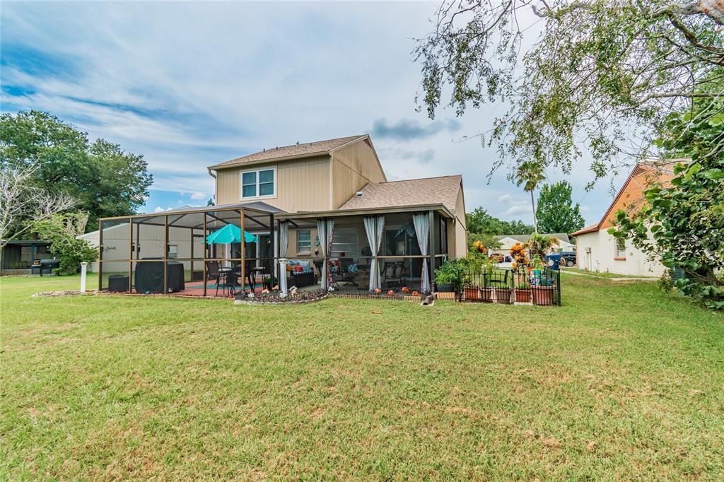 Active With Contract: $379,900 (3 beds, 2 baths, 1680 Square Feet)