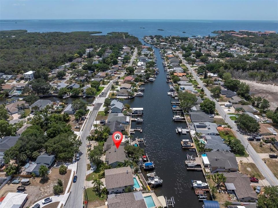 For Sale: $1,299,900 (3 beds, 2 baths, 2800 Square Feet)