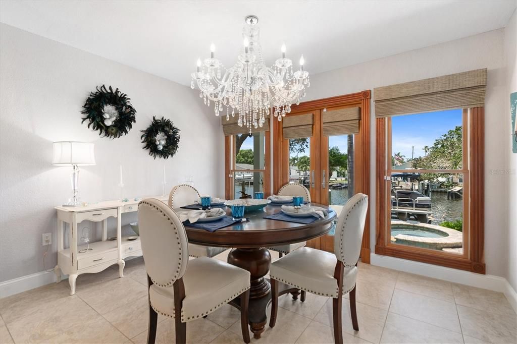 For Sale: $1,299,900 (3 beds, 2 baths, 2800 Square Feet)