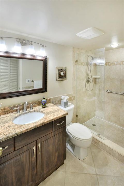 Guest bath with walk in shower