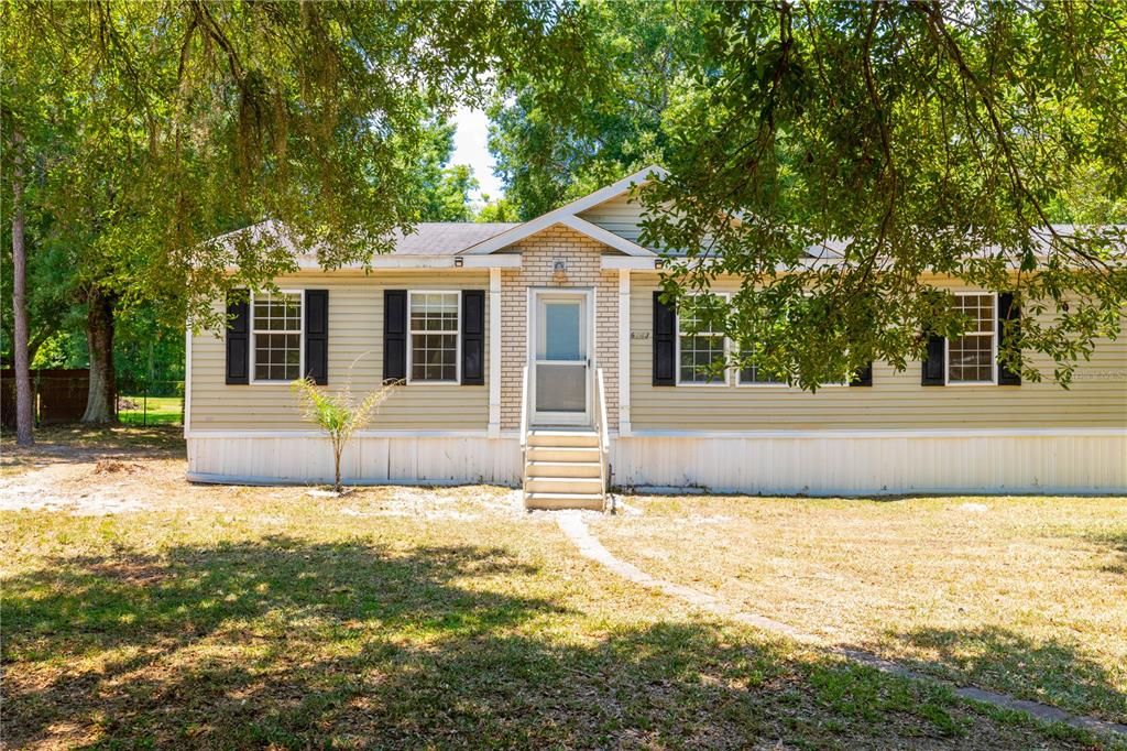 Active With Contract: $299,999 (4 beds, 2 baths, 2280 Square Feet)