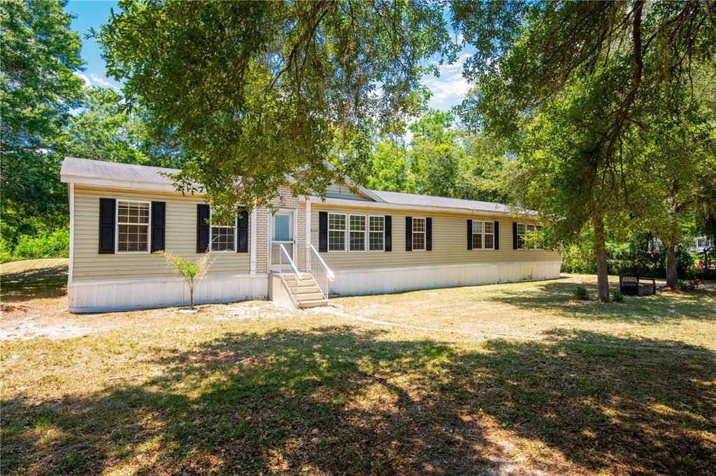 Active With Contract: $299,999 (4 beds, 2 baths, 2280 Square Feet)