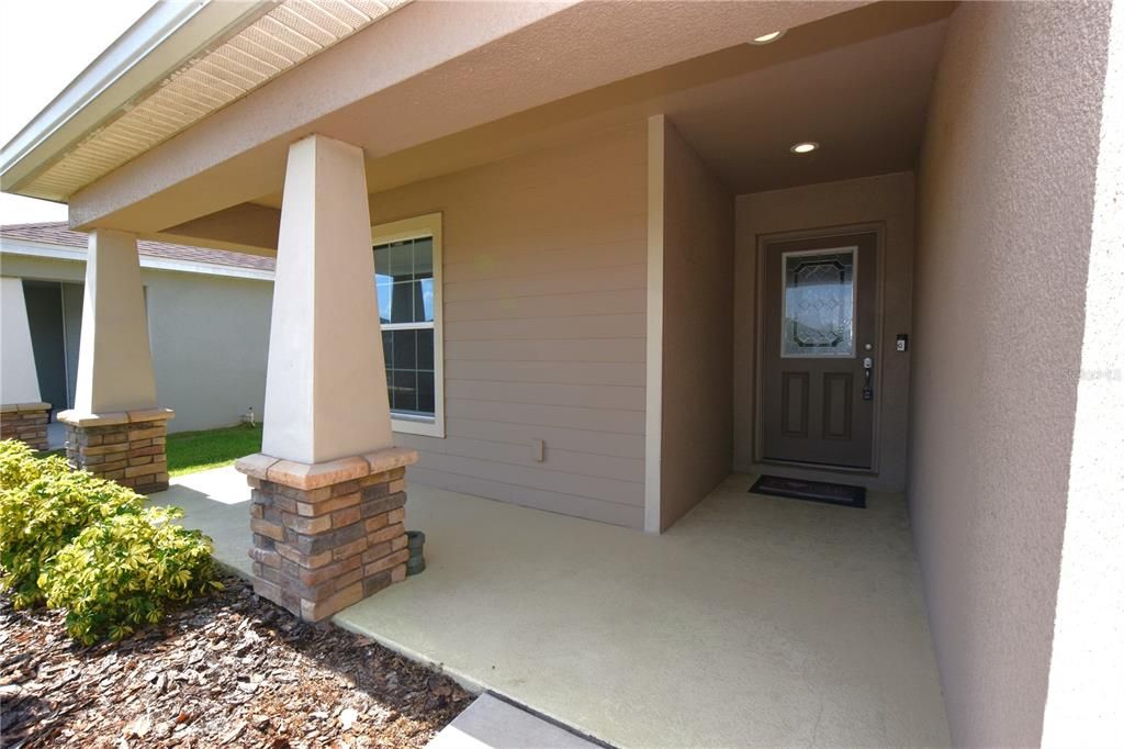 Active With Contract: $2,150 (4 beds, 2 baths, 1716 Square Feet)