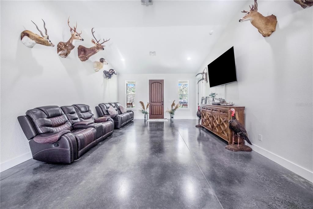 En Venta: $714,899 (3 camas, 2 baños, 1936 Pies cuadrados)