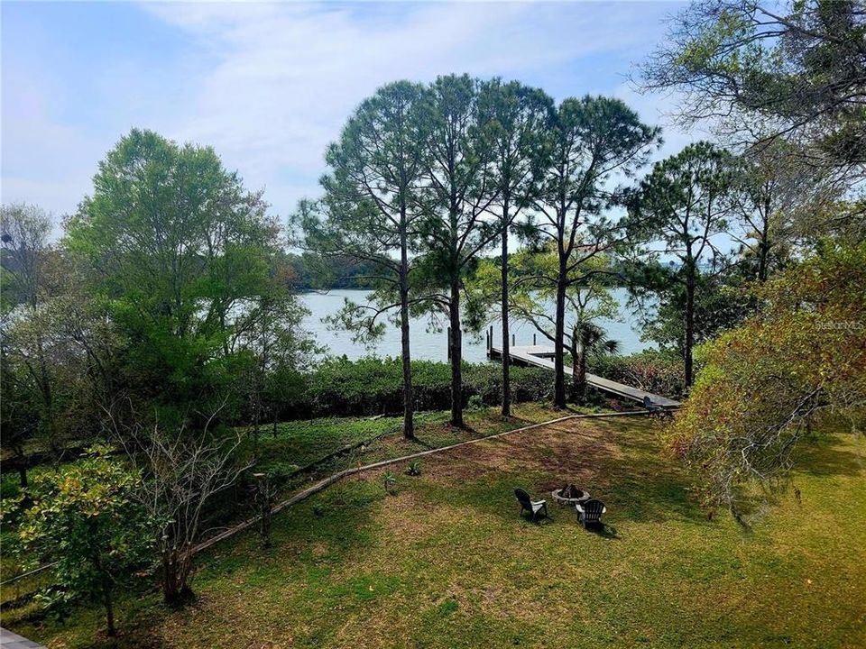 En Venta: $1,995,000 (0.64 acres)