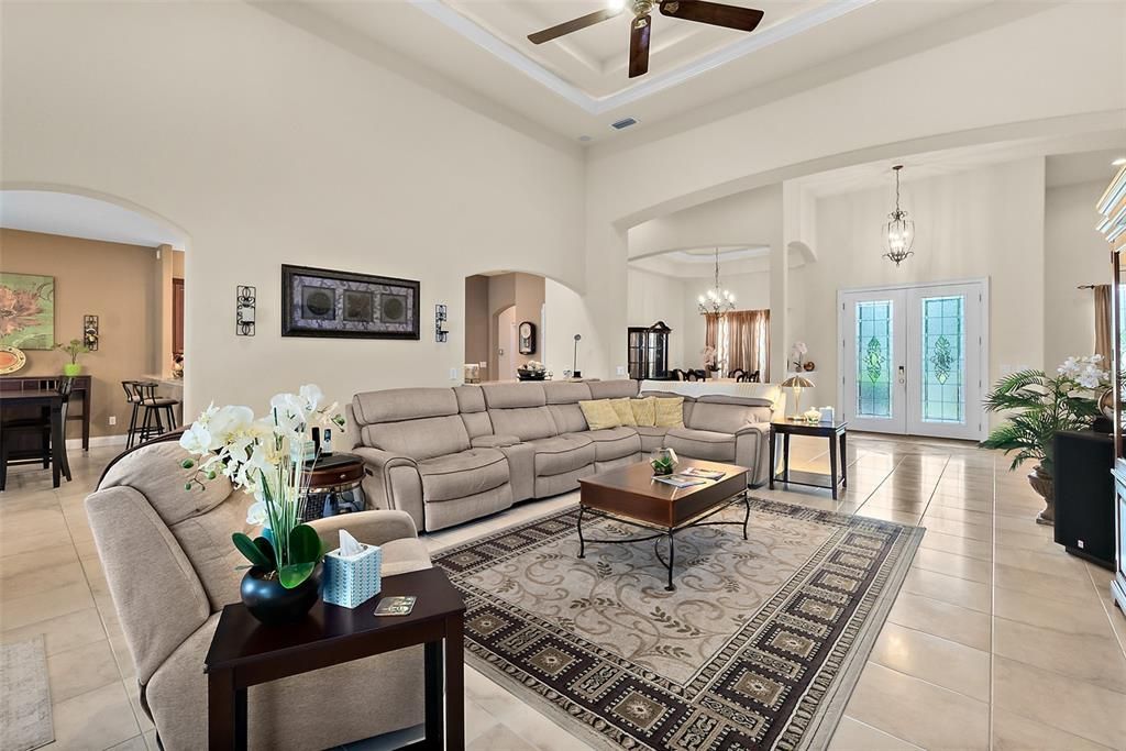 Active With Contract: $899,000 (4 beds, 3 baths, 4322 Square Feet)