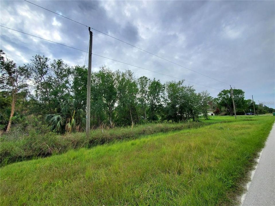 En Venta: $16,000 (0.17 acres)