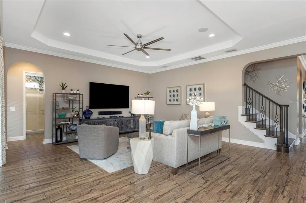 Active With Contract: $1,025,000 (5 beds, 4 baths, 4499 Square Feet)