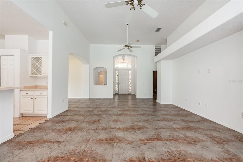 Active With Contract: $450,000 (4 beds, 3 baths, 2249 Square Feet)