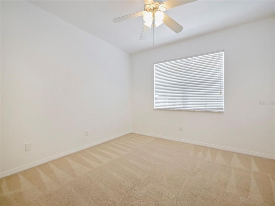 For Sale: $300,000 (2 beds, 2 baths, 1202 Square Feet)