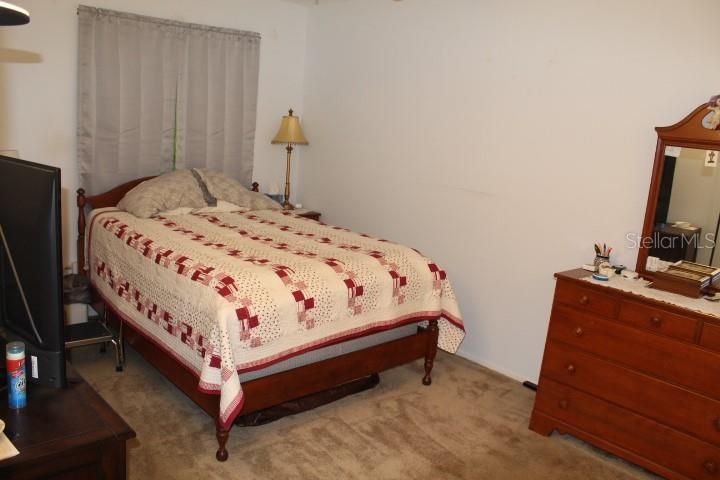 For Sale: $128,000 (2 beds, 1 baths, 1054 Square Feet)