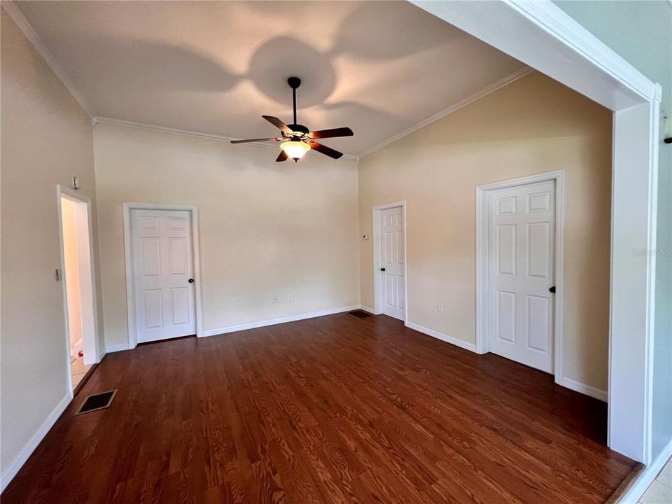 For Rent: $2,000 (2 beds, 2 baths, 1451 Square Feet)