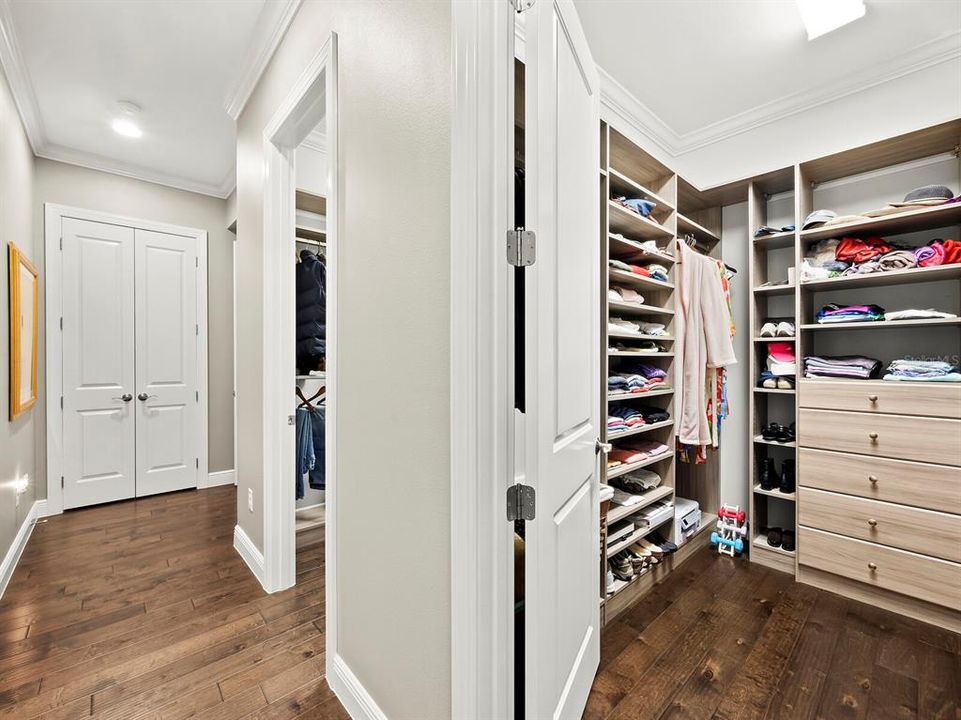 dual walk in closets