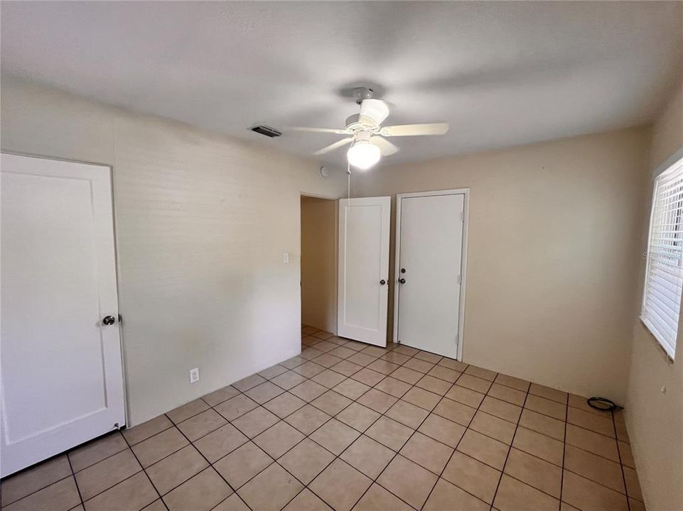 For Rent: $1,249 (1 beds, 1 baths, 599 Square Feet)