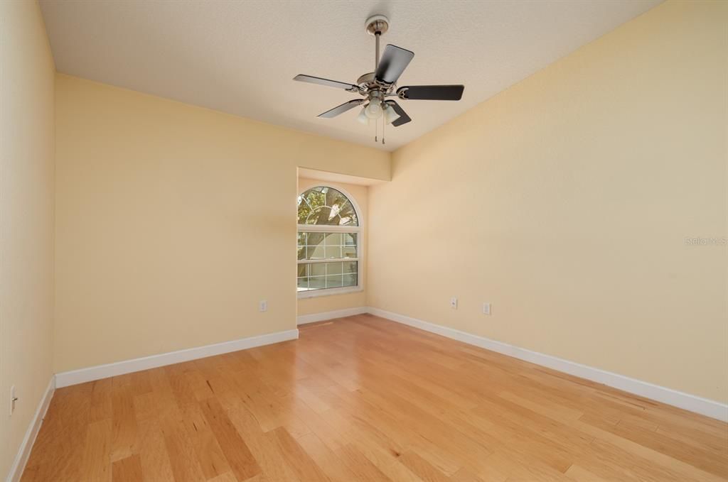 2nd Bedroom with Cathedral Ceilings