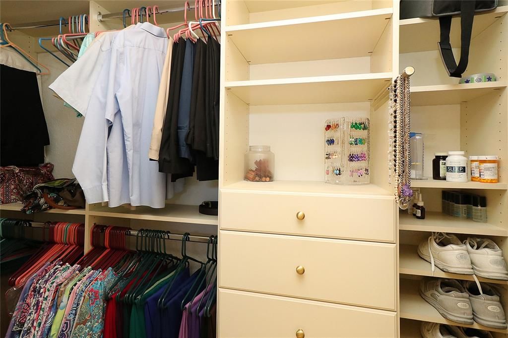 Closet System