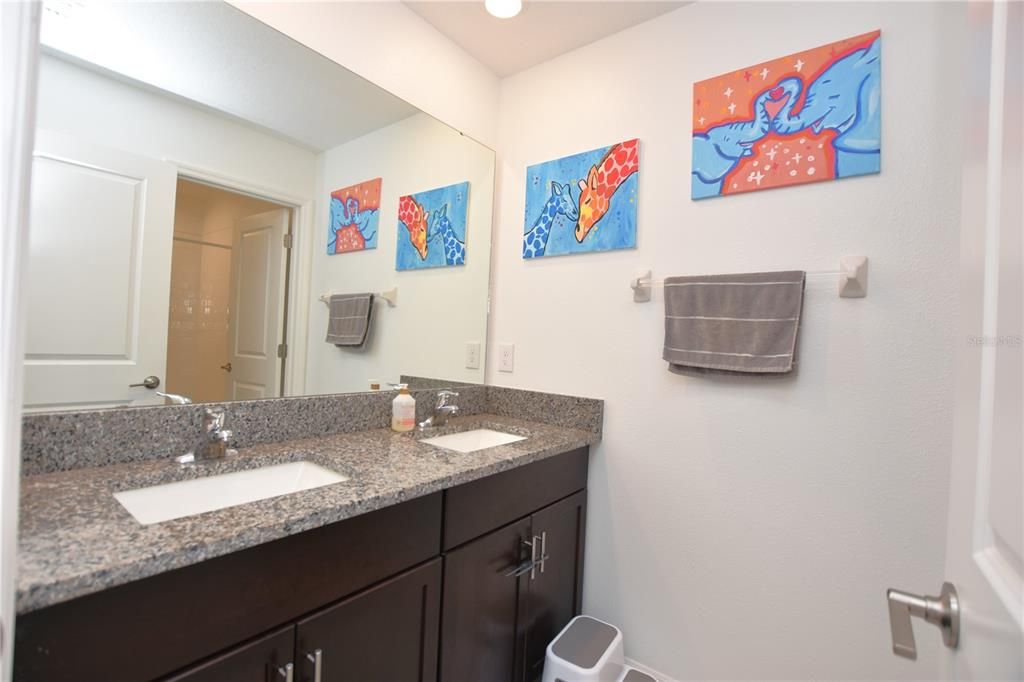 Active With Contract: $2,550 (5 beds, 2 baths, 2896 Square Feet)