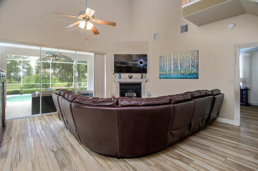 Active With Contract: $540,000 (4 beds, 3 baths, 2443 Square Feet)