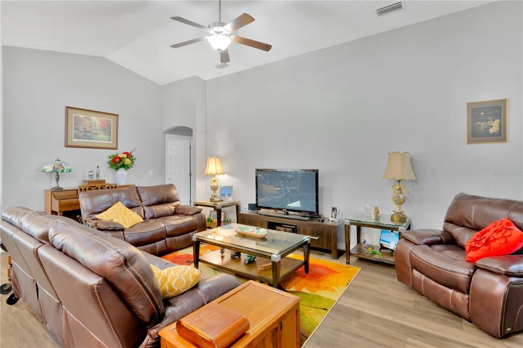 Active With Contract: $429,000 (4 beds, 2 baths, 1768 Square Feet)