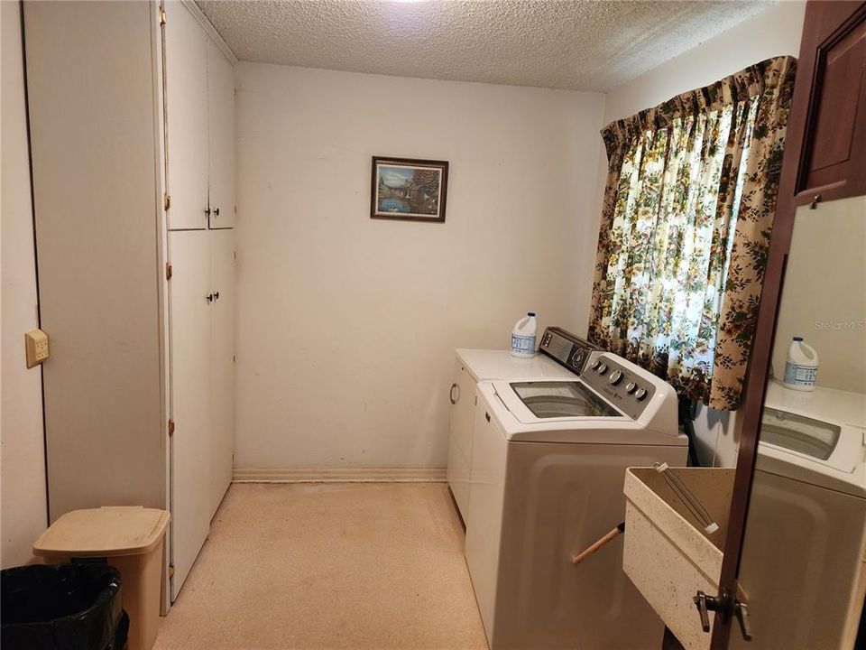 Large utility room