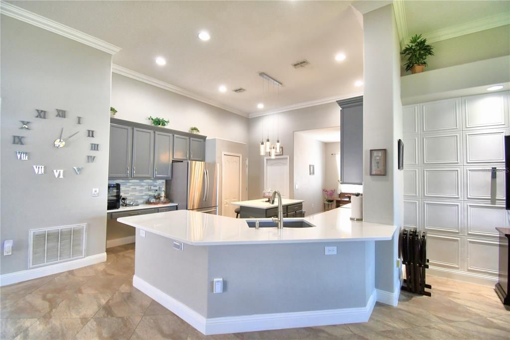 Active With Contract: $495,000 (4 beds, 3 baths, 2133 Square Feet)