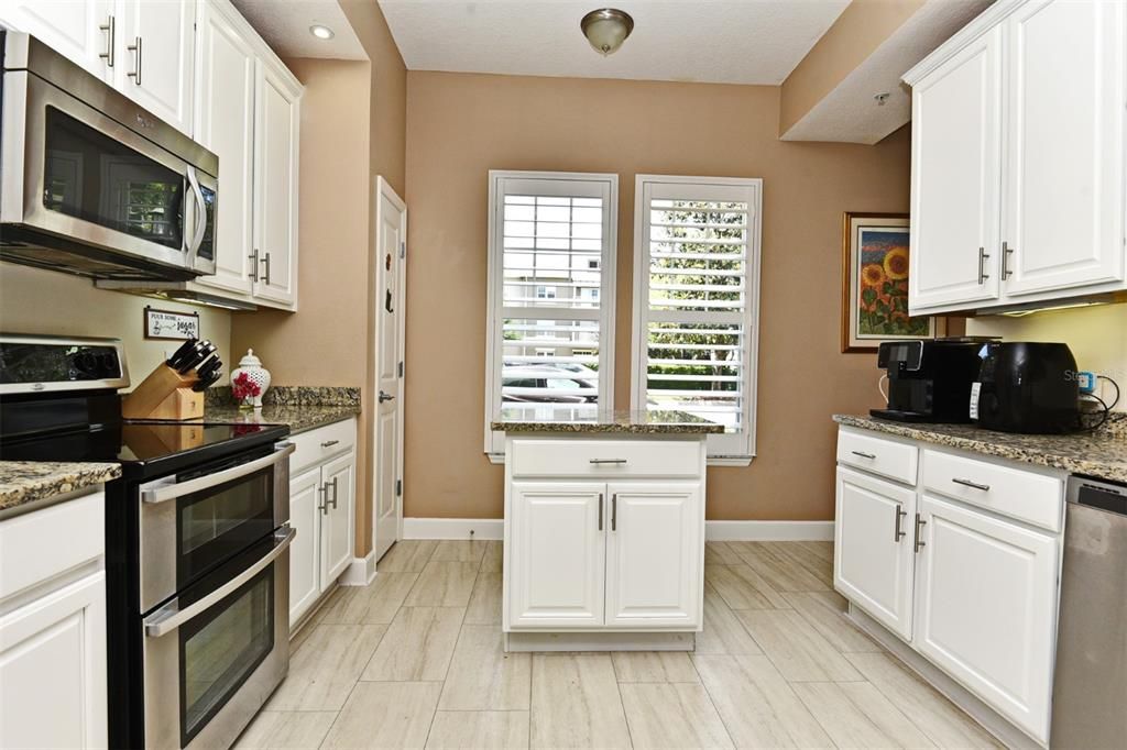 Kitchen with Island