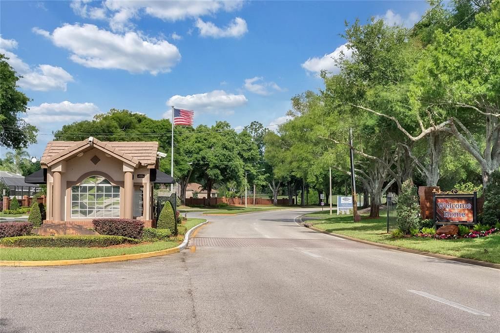 Active With Contract: $570,000 (3 beds, 3 baths, 2220 Square Feet)