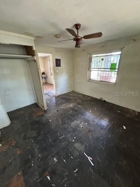 For Sale: $180,000 (3 beds, 1 baths, 1118 Square Feet)