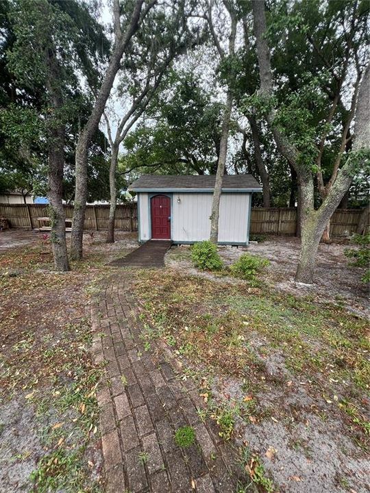 Active With Contract: $2,999 (4 beds, 2 baths, 1780 Square Feet)