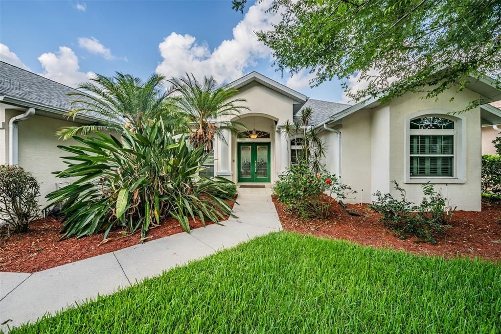 Active With Contract: $499,900 (3 beds, 2 baths, 2498 Square Feet)