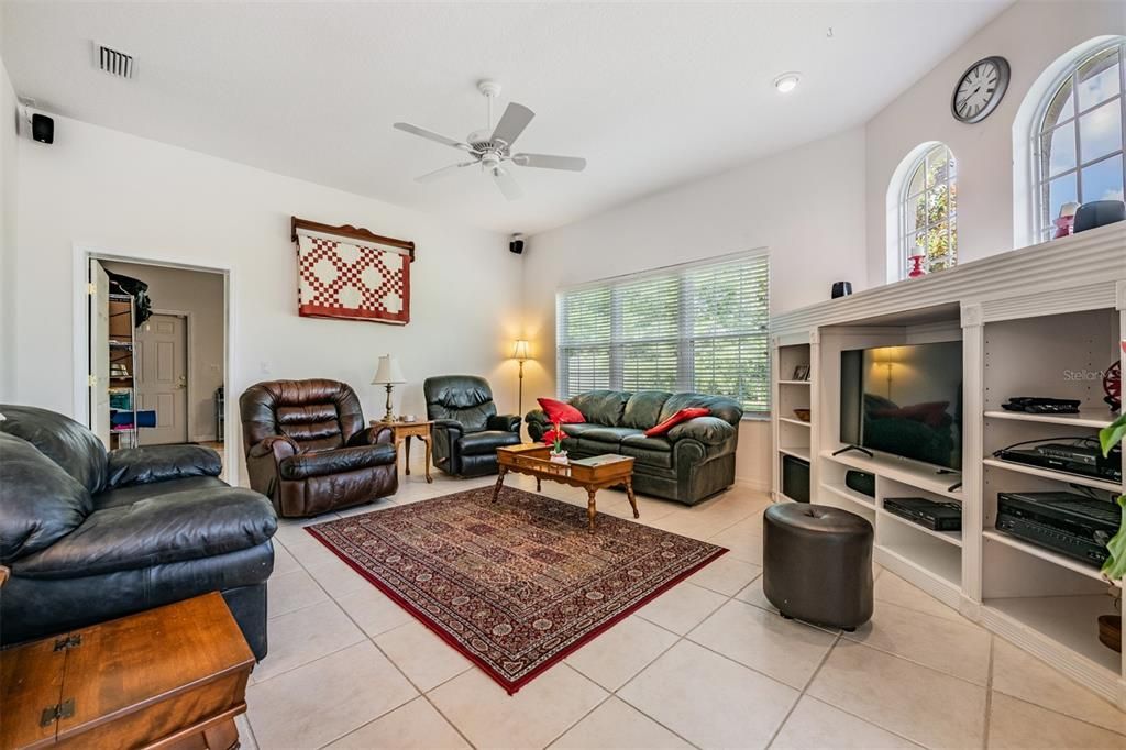 Active With Contract: $499,900 (3 beds, 2 baths, 2498 Square Feet)