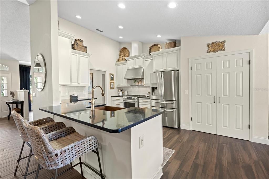 Active With Contract: $899,000 (3 beds, 2 baths, 2358 Square Feet)