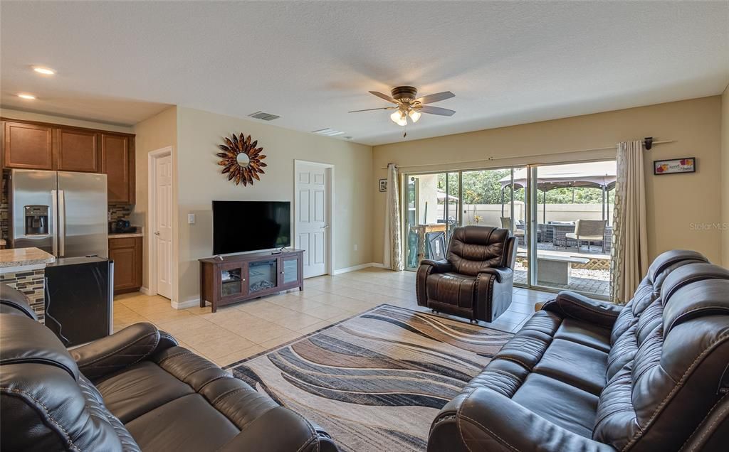 Active With Contract: $365,000 (4 beds, 3 baths, 1753 Square Feet)