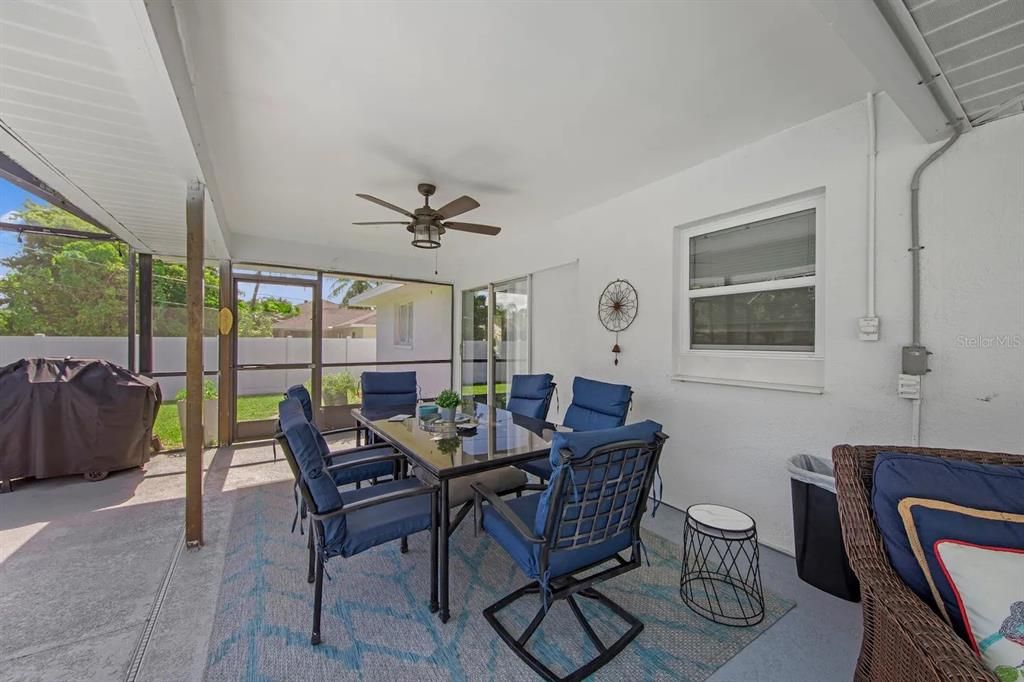 For Sale: $379,900 (3 beds, 2 baths, 1311 Square Feet)