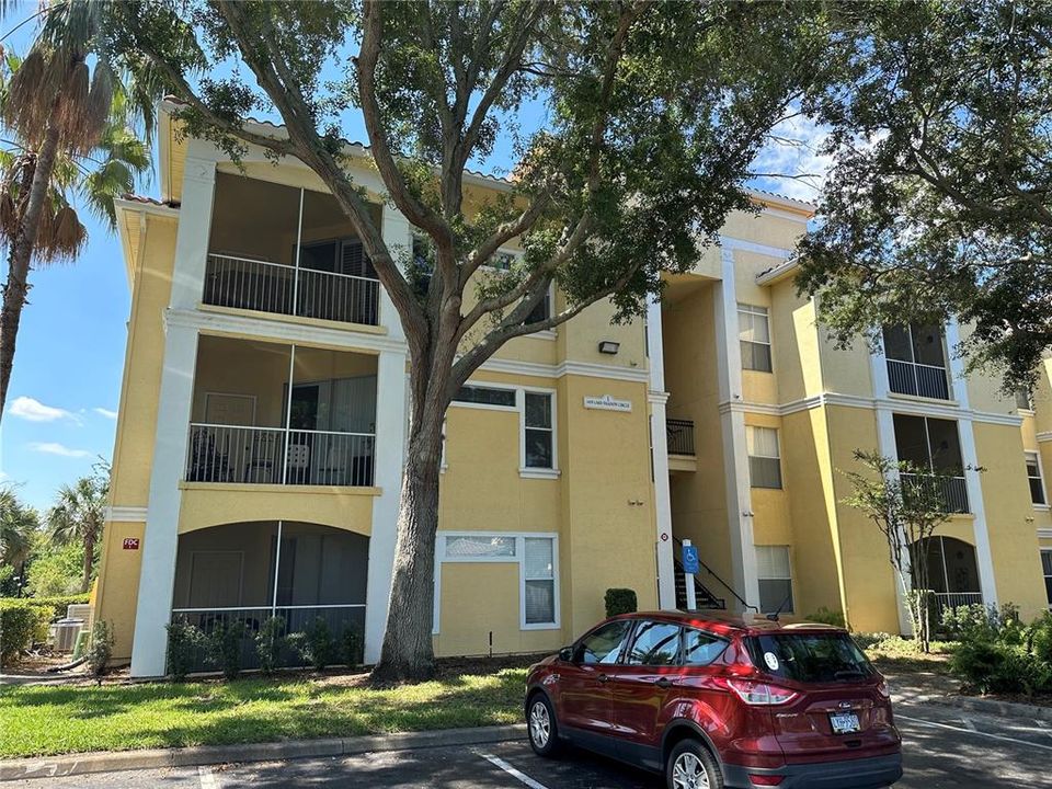 Active With Contract: $1,840 (2 beds, 2 baths, 1111 Square Feet)