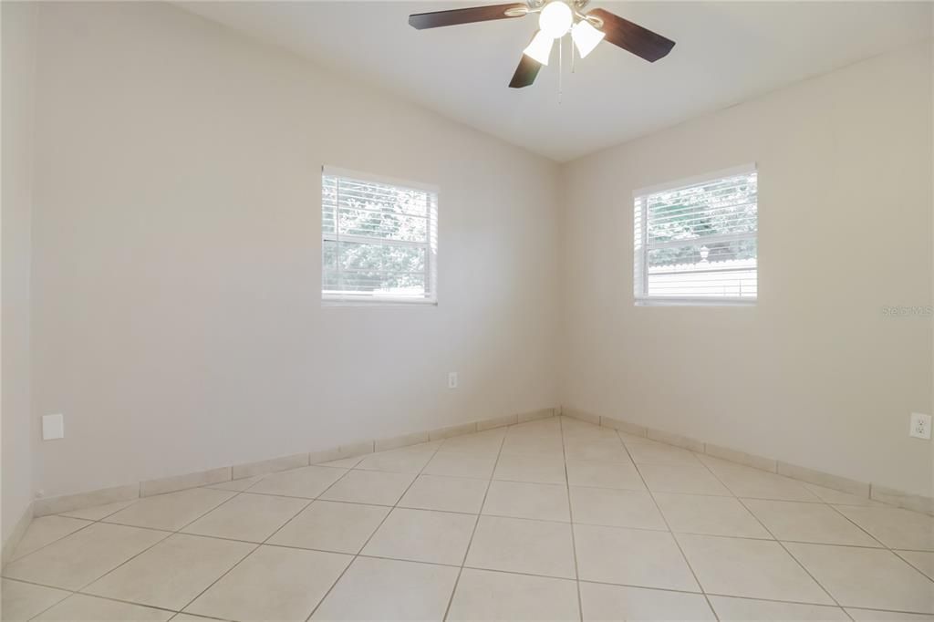 Recently Rented: $1,855 (3 beds, 2 baths, 1244 Square Feet)