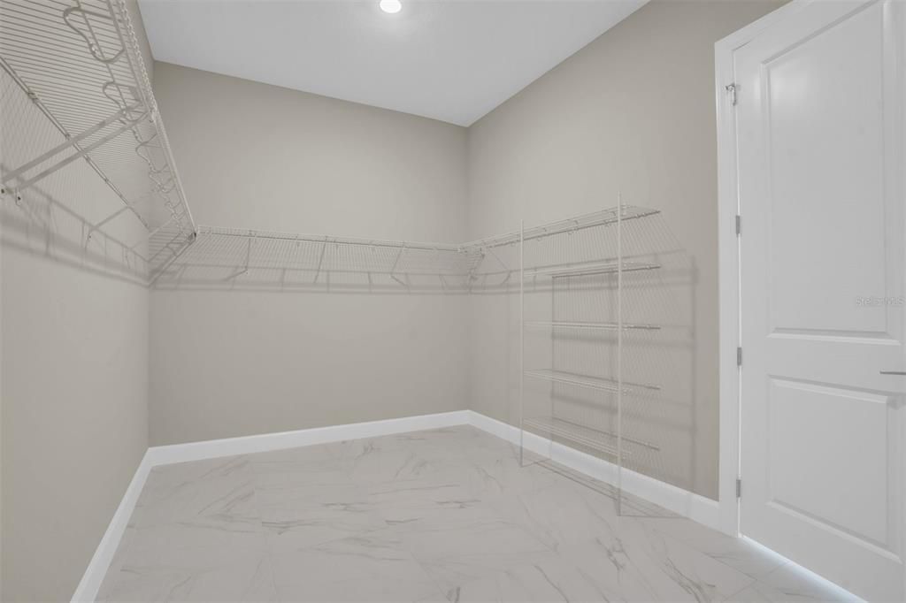 Master Bedroom Closet