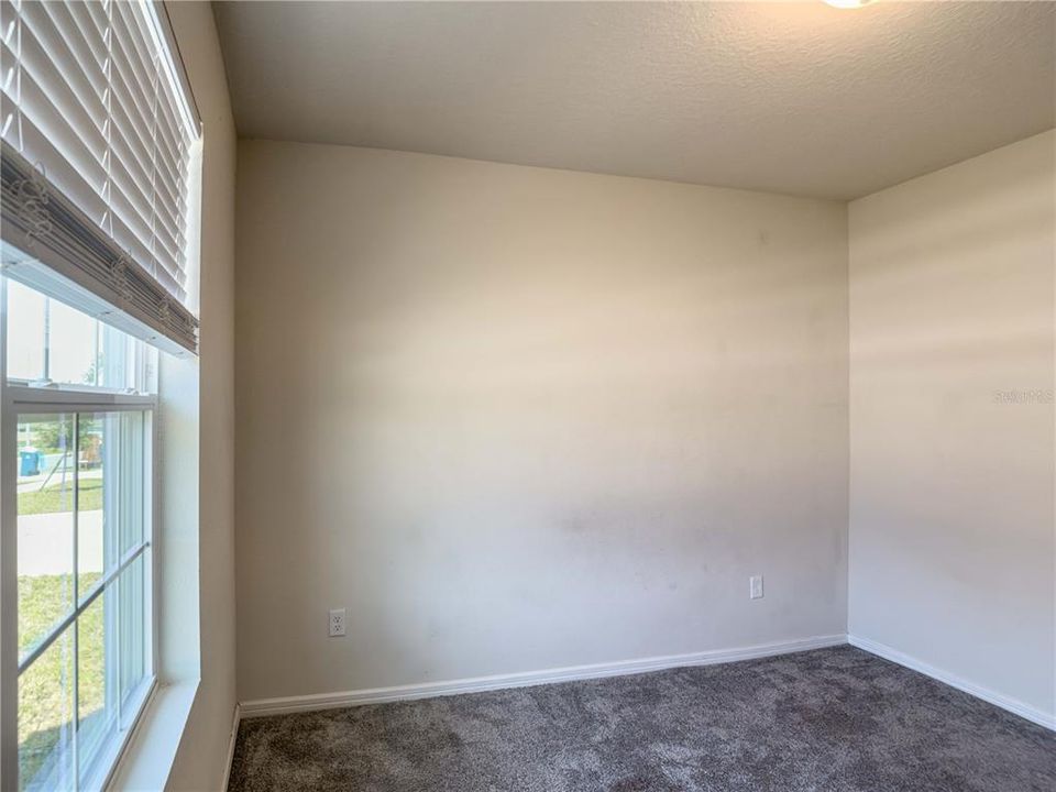 Active With Contract: $2,100 (4 beds, 2 baths, 1865 Square Feet)