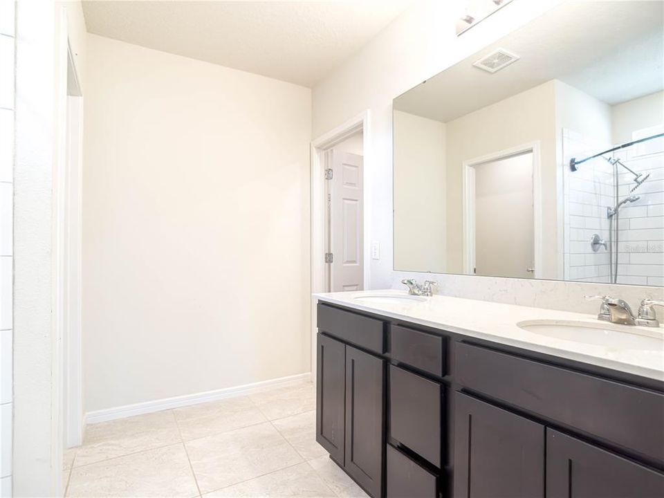 Active With Contract: $2,100 (4 beds, 2 baths, 1865 Square Feet)