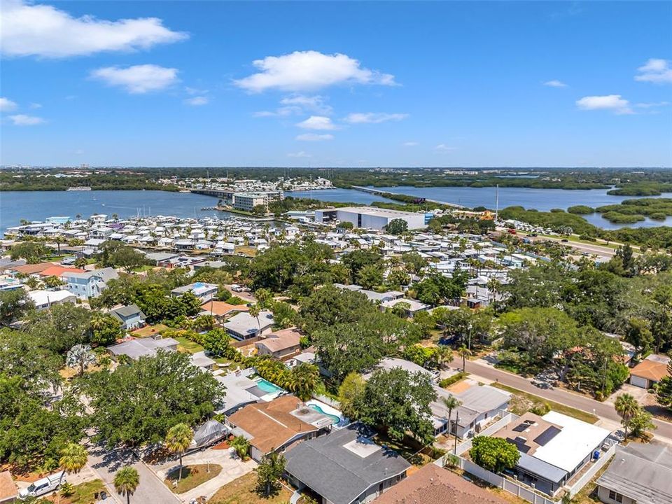 Active With Contract: $375,000 (3 beds, 2 baths, 1551 Square Feet)