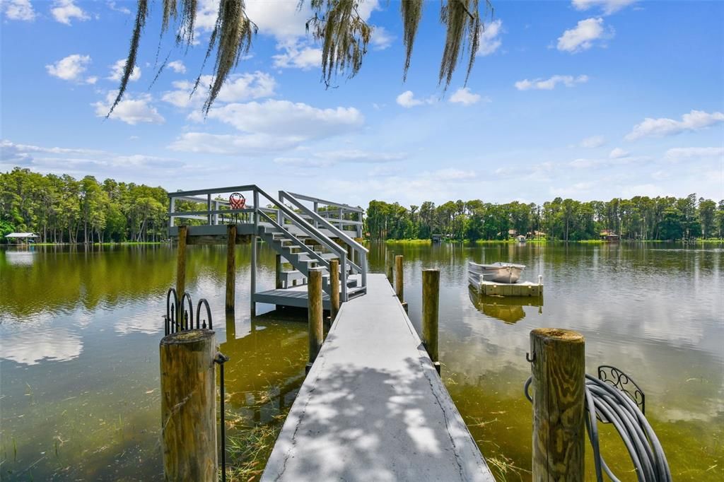 Two story concrete dock