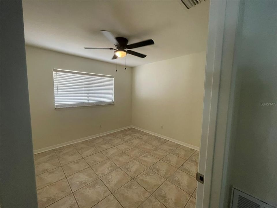 Active With Contract: $2,500 (4 beds, 2 baths, 1955 Square Feet)