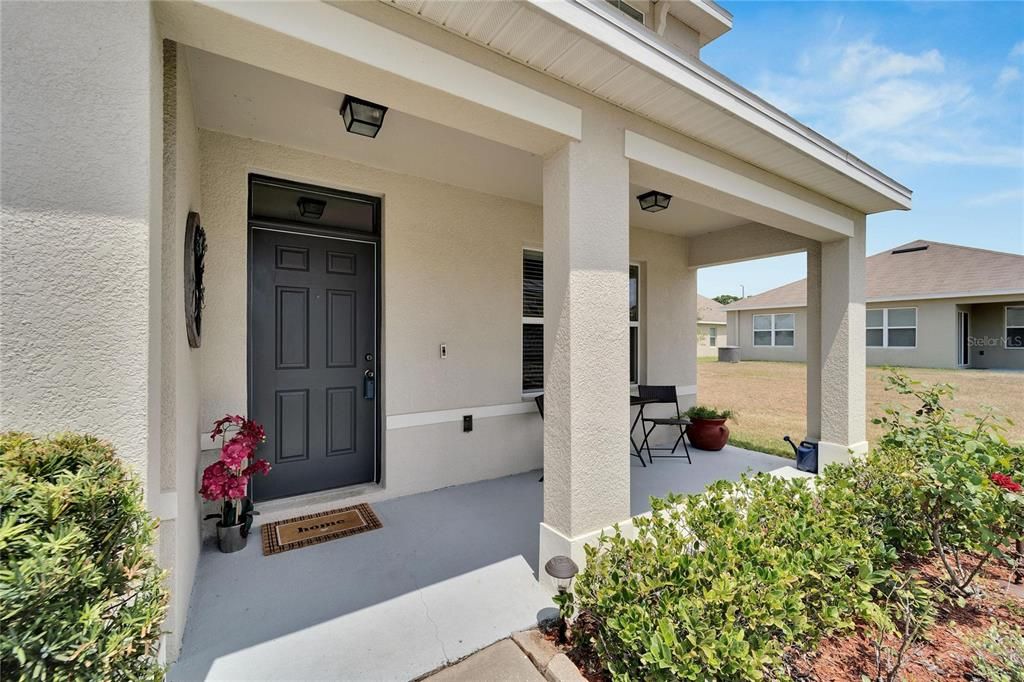 Active With Contract: $445,500 (5 beds, 3 baths, 2674 Square Feet)