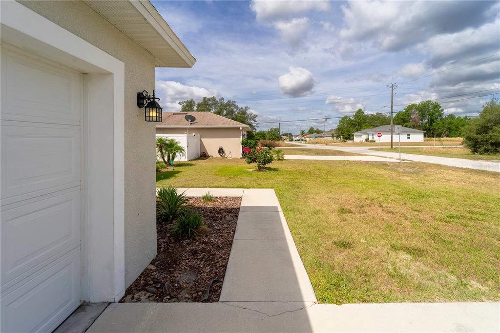 Active With Contract: $289,900 (3 beds, 2 baths, 1509 Square Feet)