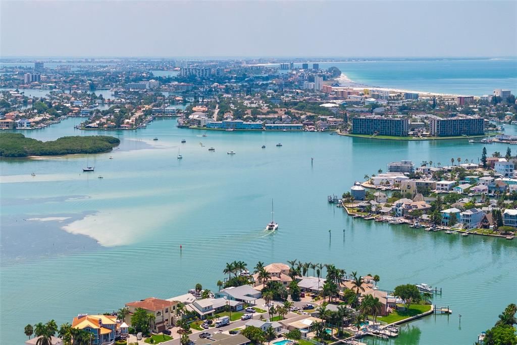 Go to the end of the canal and right out of Johns Pass to the Gulf of Mexico in minutes