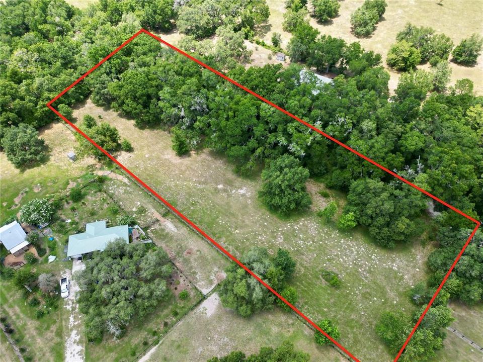 На продажу: $219,500 (3.00 acres)