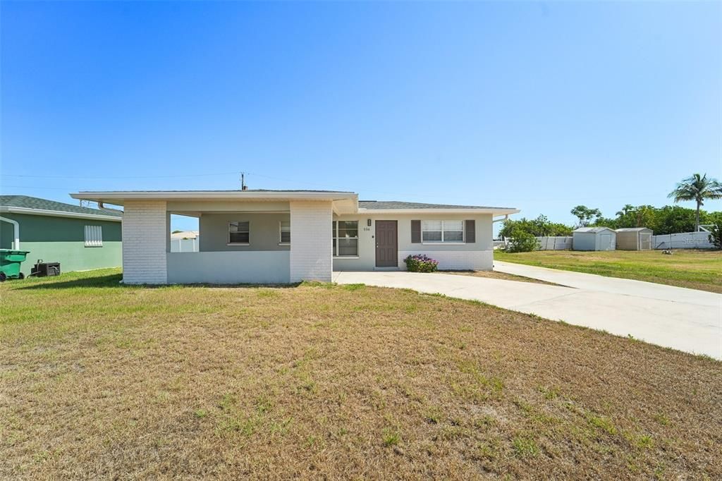 For Sale: $259,900 (3 beds, 2 baths, 1370 Square Feet)